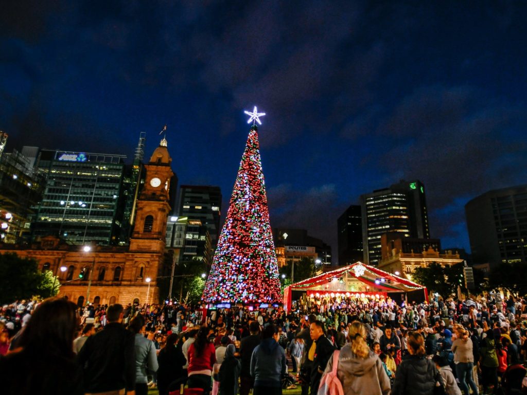 The Lighting Of The Christmas Tree  KIDDO Mag