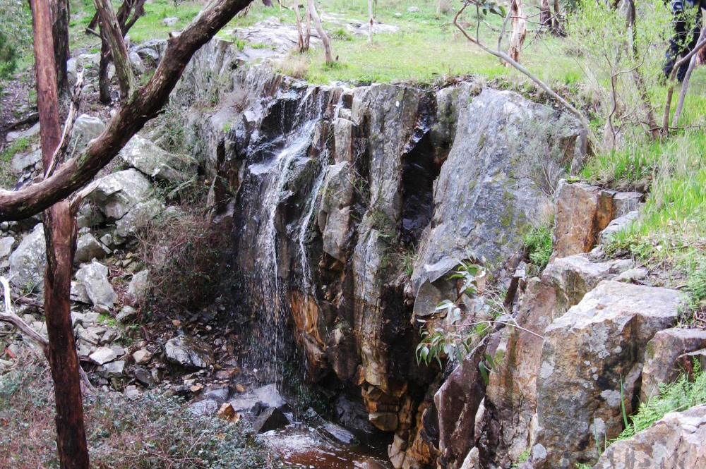 mark oliphant waterfalltrack