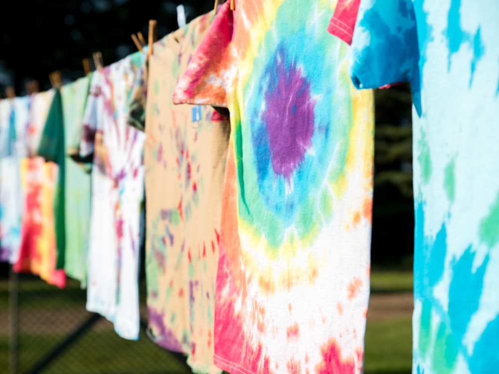 how to diy your own tie dye