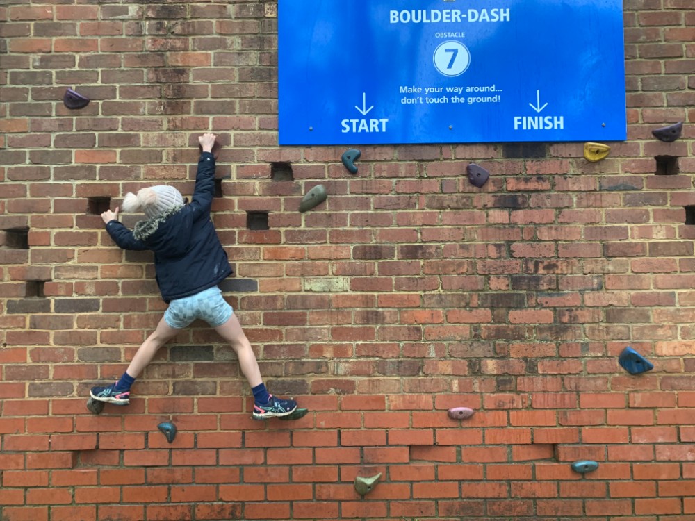 challenge hill bouldering