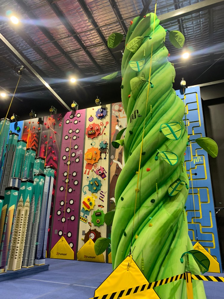 funtopia beanstalk