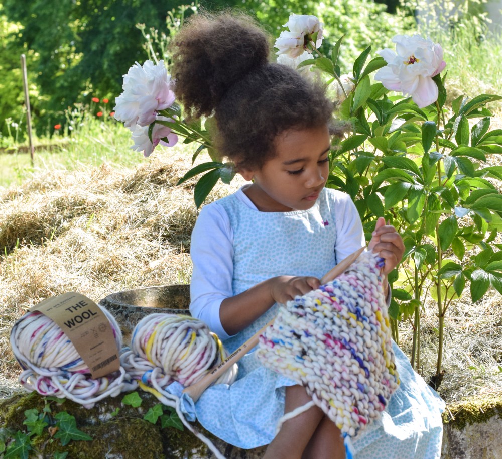 kids knitting