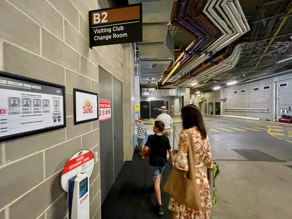 adelaide oval stadium tour